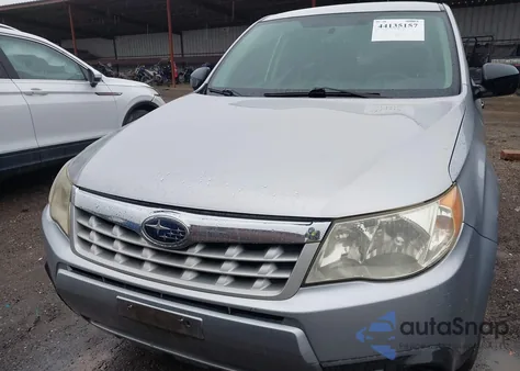 2013 Subaru Forester 2.5X из США, поврежденный, VIN JF2SHAAC0DH420575